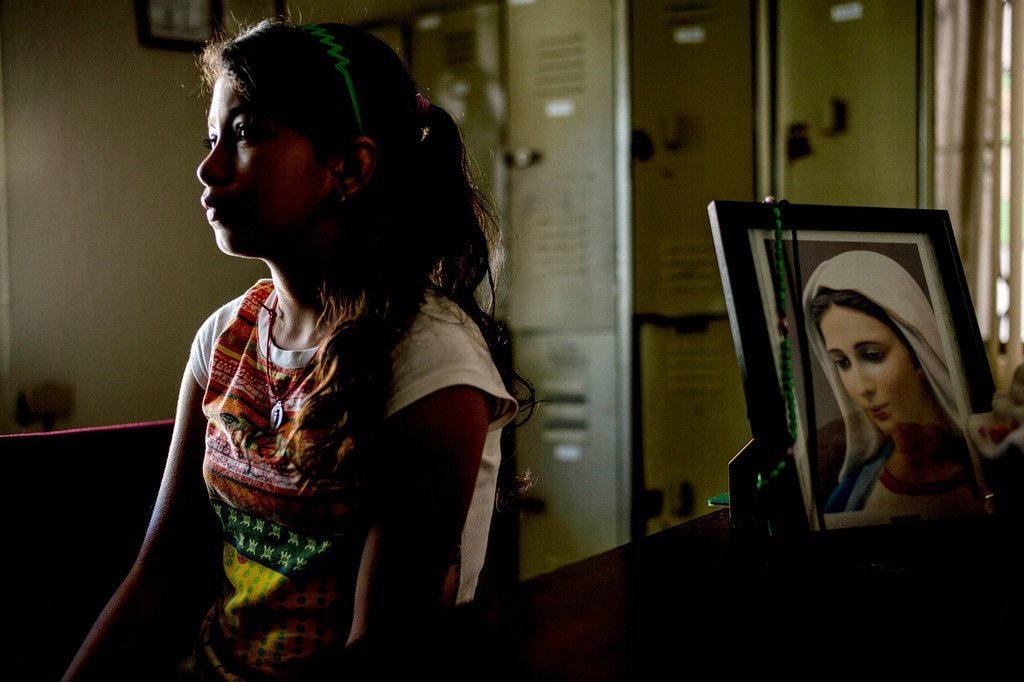Joven tuvo que huir de la violencia en su país de origen (foto de archivo).